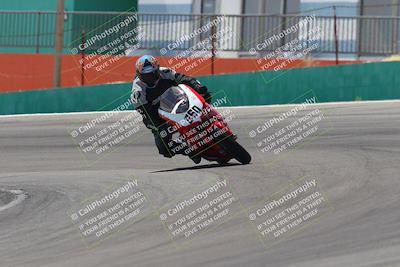 media/Apr-20-2025-AHRMA (Sun) [[393a79c373]]/Race/Group 8/Turn 4b/